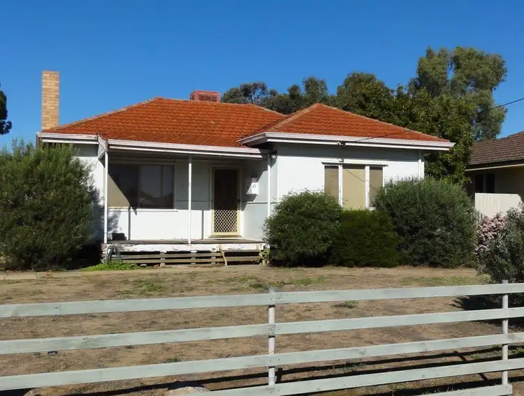 Main view of Homely house listing, 10 Boyd Street, Merredin WA 6415