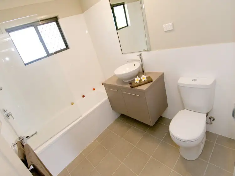 Sixth view of Homely unit listing, 4/16 Thurston Street, Allenstown QLD 4700