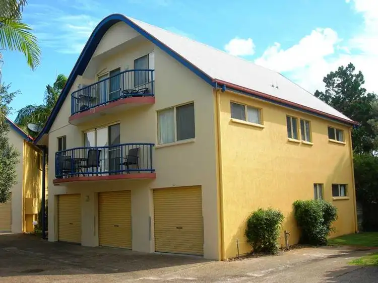17/4 Double Island Drive, Rainbow Beach QLD 4581