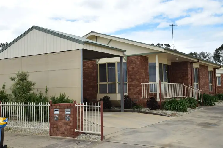 1/10 Ross Street, Mooroopna VIC 3629