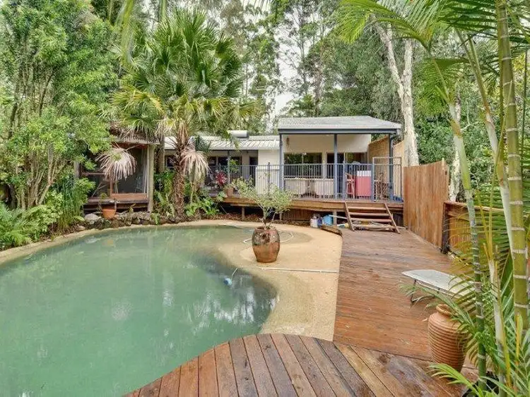25 Meher Road, Kiels Mountain QLD 4559