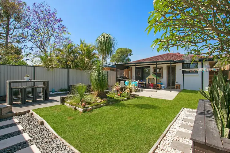 39 Pacific Avenue, Miami QLD 4220