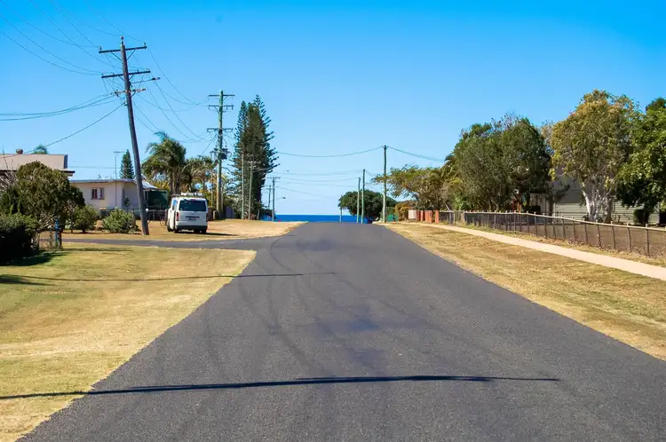 Seventh view of Homely house listing, 4 SCOTT Street, Burnett Heads QLD 4670