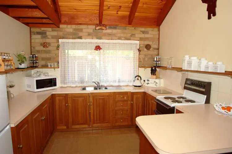 Fourth view of Homely unit listing, Unit 1/1 Henderson Street, Stawell VIC 3380