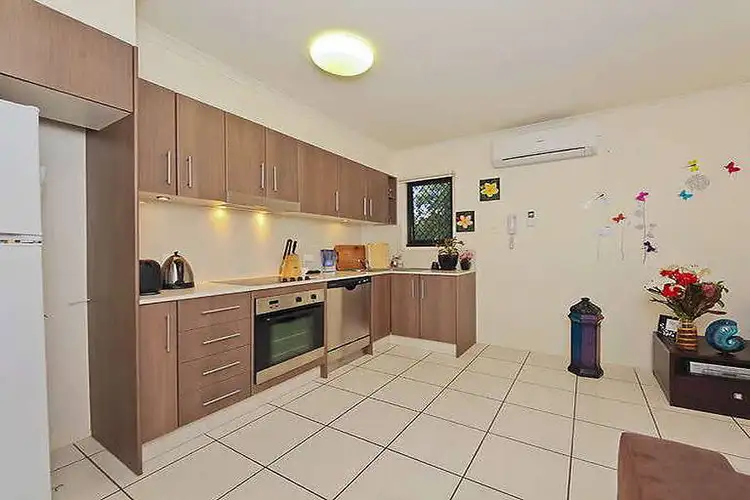 Sixth view of Homely unit listing, 4/2104 Gold Coast Highway, Miami QLD 4220