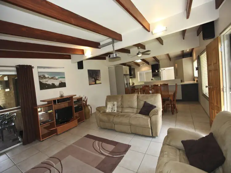 Sixth view of Homely house listing, 4 Mars Crescent, Telina QLD 4680