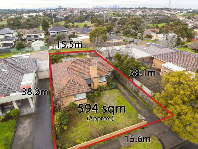 8 Norma Court, Avondale Heights VIC 3034