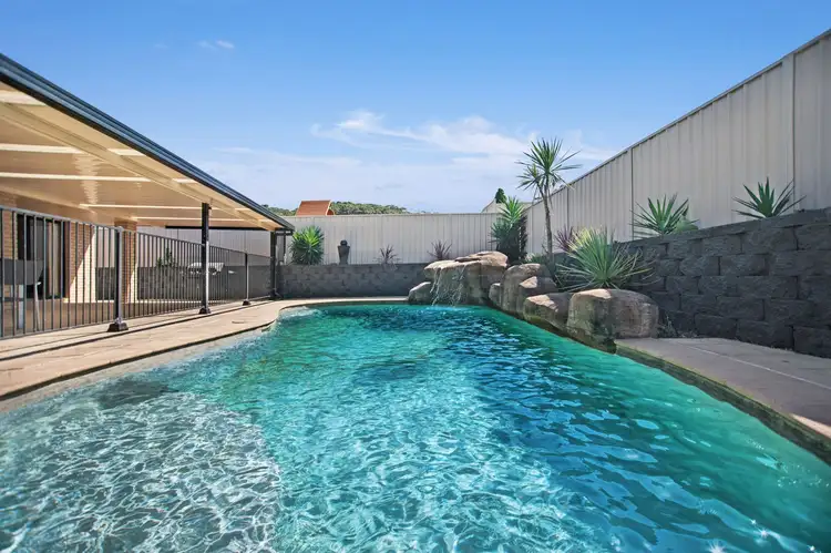 Fifth view of Homely house listing, 2 Heron Place, Belmont NSW 2280