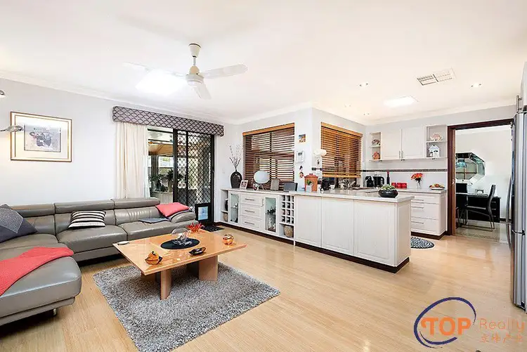 Sixth view of Homely house listing, 7 Otter Court, Willetton WA 6155