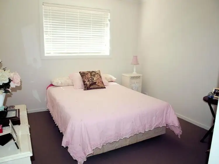 Seventh view of Homely townhouse listing, 9 Mias Way, Epsom VIC 3551