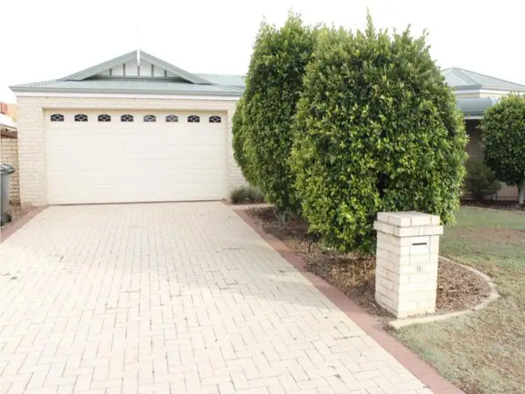 Second view of Homely house listing, 10 Abbeville Circle, Mindarie WA 6030