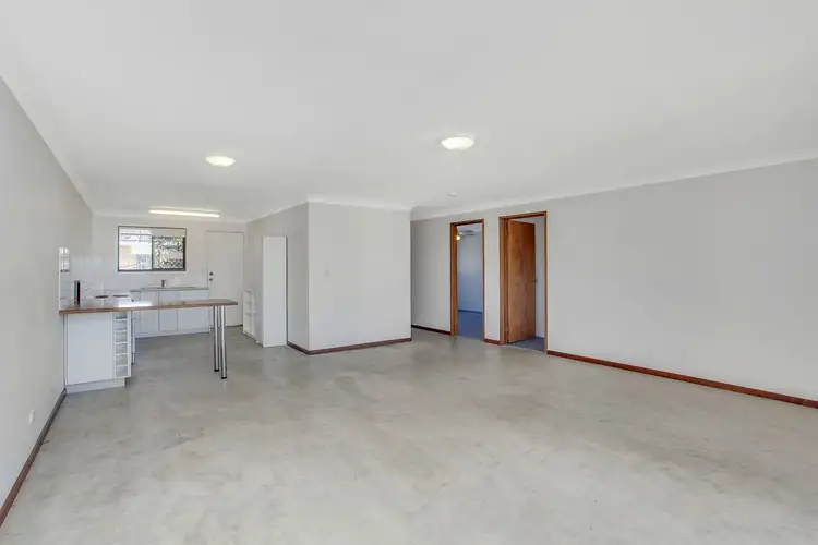 Fifth view of Homely unit listing, 2/22 Peter Parade, Mermaid Waters QLD 4218
