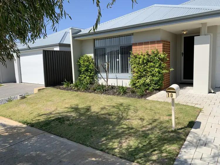10 Bullata Chase, Jindalee WA 6036
