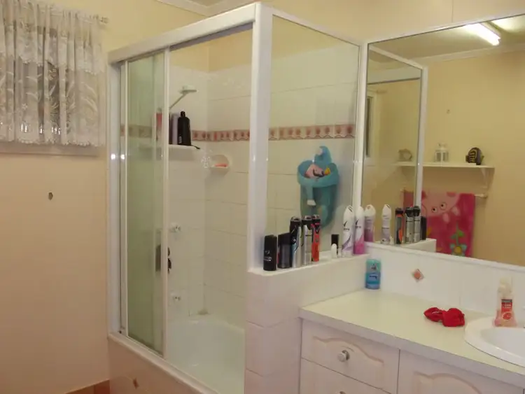 Sixth view of Homely house listing, 208 Churchill Street, Childers QLD 4660