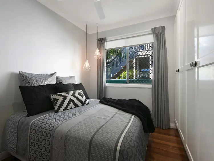Fifth view of Homely house listing, 27 Twenty-third Ave, Brighton QLD 4017