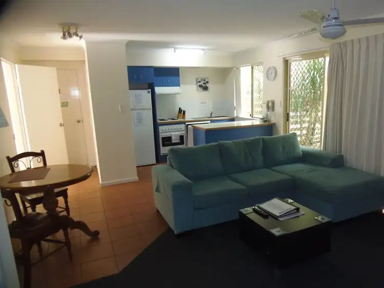 19/4 Double Island Drive, Rainbow Beach QLD 4581