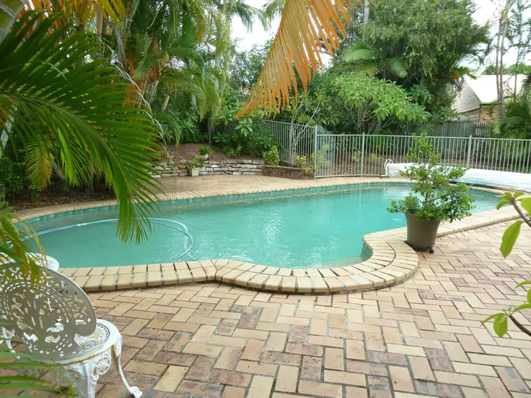 13 Melaleuca Crescent, Rothwell QLD 4022