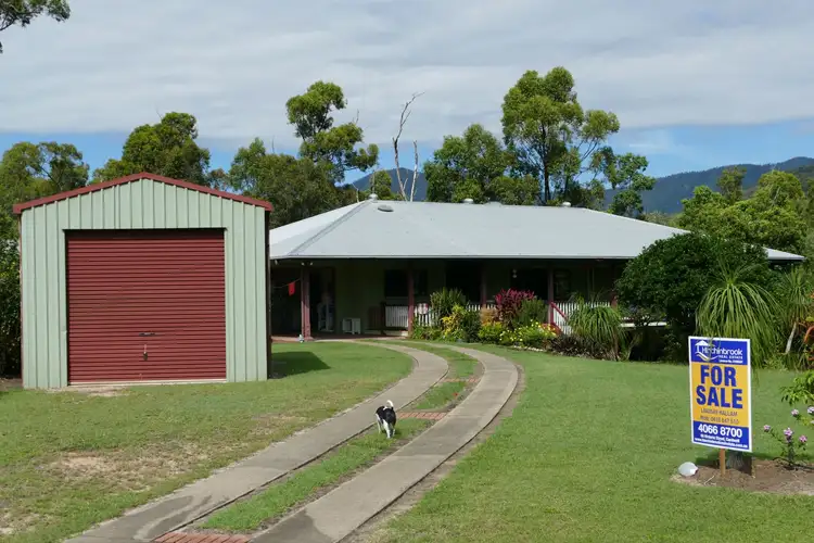 9 Edmondson Close, Cardwell QLD 4849