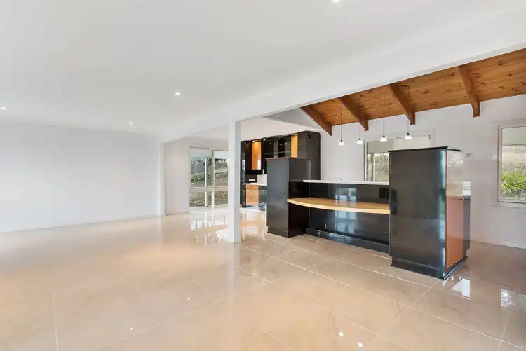 Sixth view of Homely house listing, 2 Grange Court, Gisborne VIC 3437