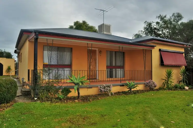 541 Nagle Road, Lavington NSW 2641