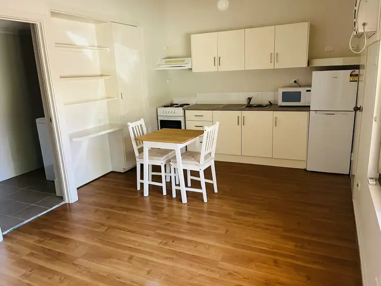 Unit 9/6-8 Kennebery Crescent, Roxby Downs SA 5725