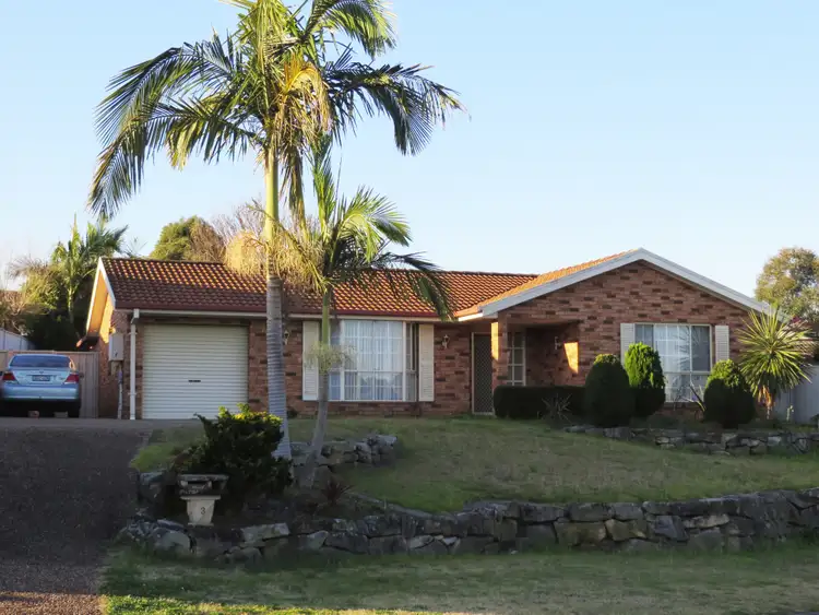 3 Saltpetre Close