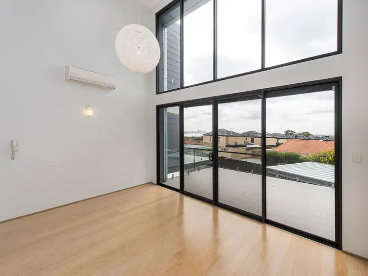 Fourth view of Homely townhouse listing, 15/16 Bridges Road, Melville WA 6156