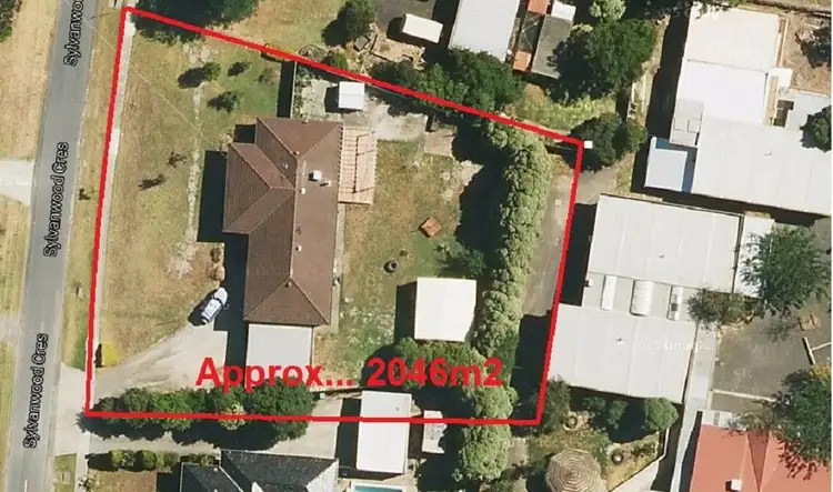 4 Sylvanwood Crescent, Narre Warren VIC 3805
