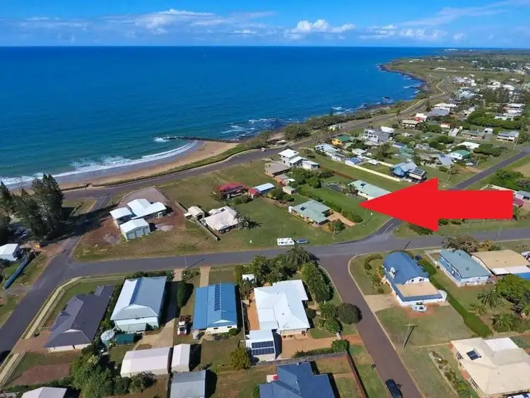 3 Nielson Avenue, Burnett Heads QLD 4670