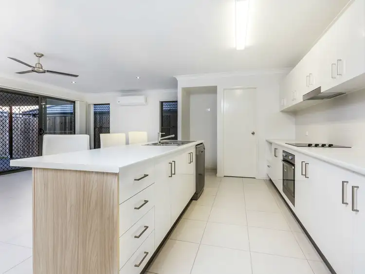 83 Calm Crescent, Springfield Lakes QLD 4300