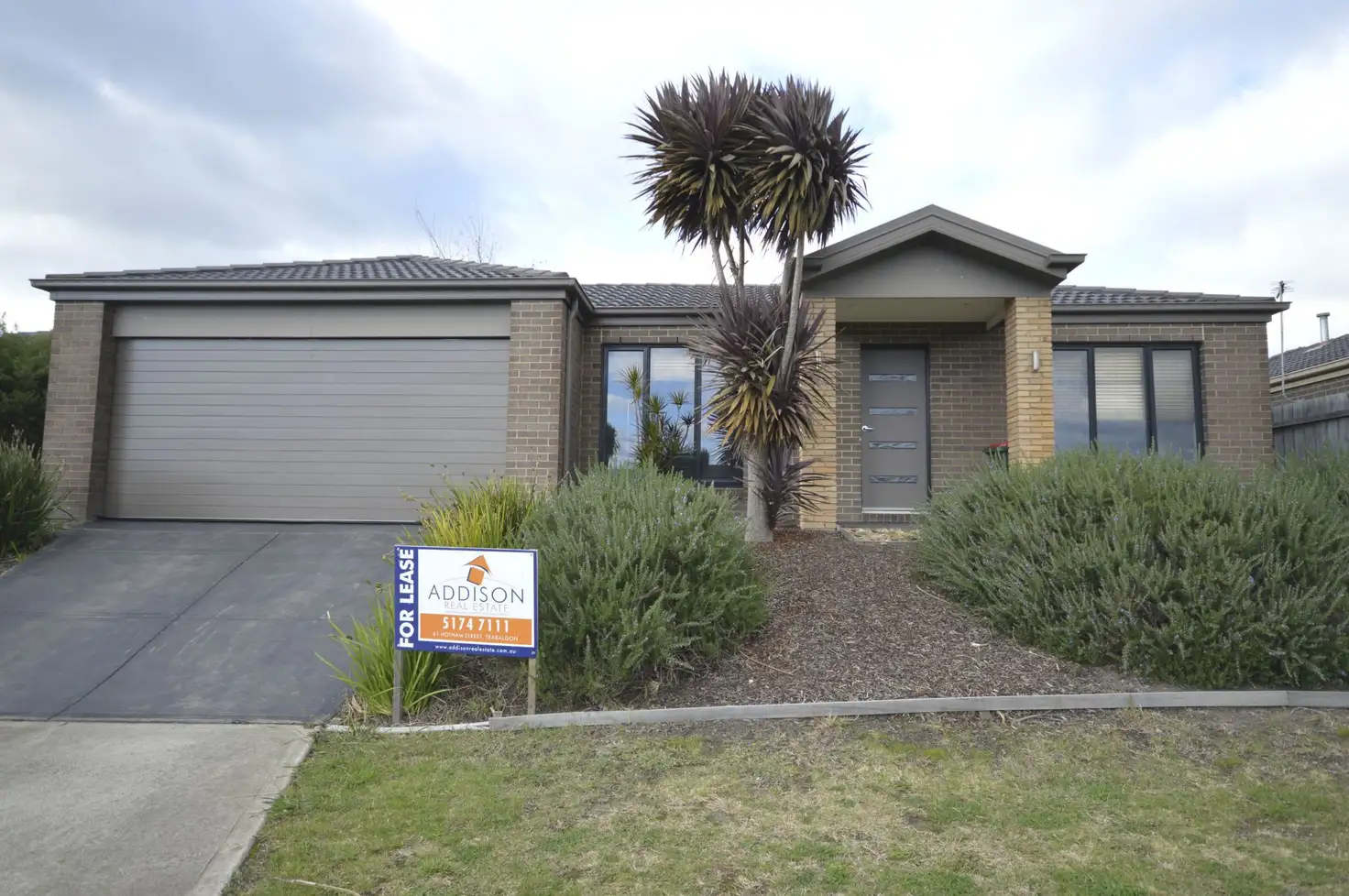 Main view of Homely house listing, 1 Lawn Avenue, Traralgon VIC 3844