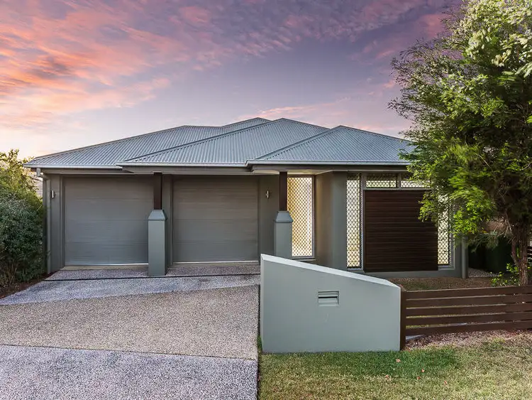211 Lakeside Avenue, Springfield Lakes QLD 4300