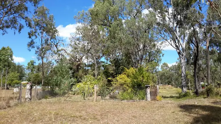 126 ANZAC  AVENUE, Ravenshoe QLD 4888