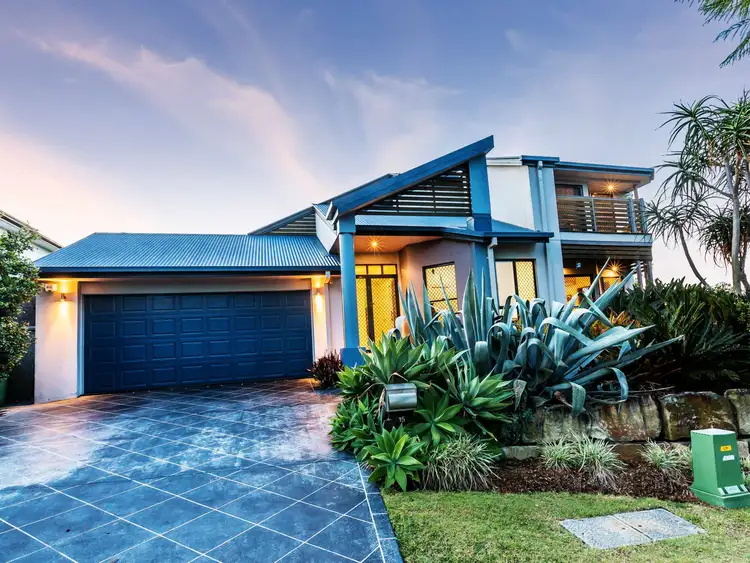 15 Summit Drive, Springfield Lakes QLD 4300