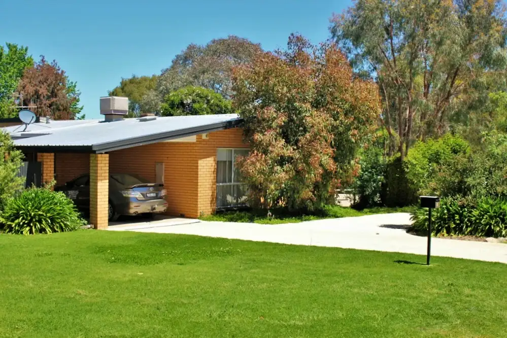 Main view of Homely house listing, 2 Lemin Avenue, Rutherglen VIC 3685