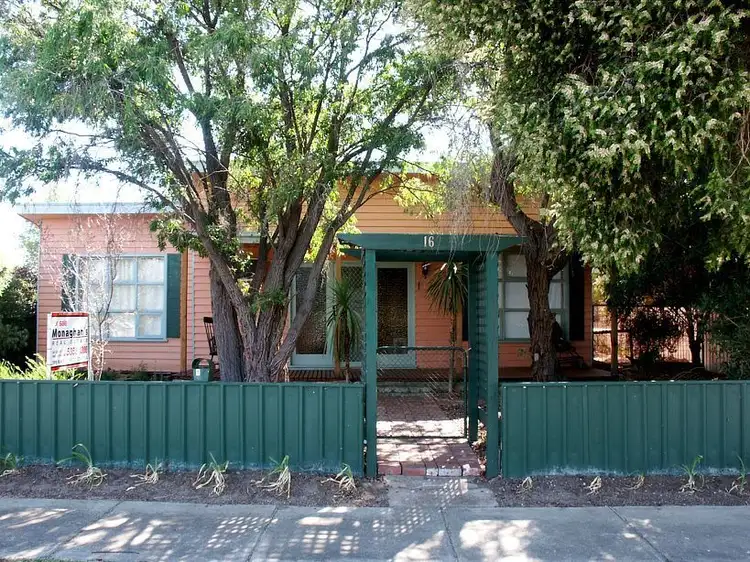 16 Ligar Street, Stawell VIC 3380