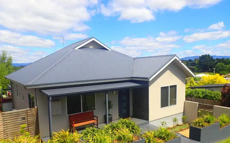 10 Beefeater Street, Deloraine TAS 7304