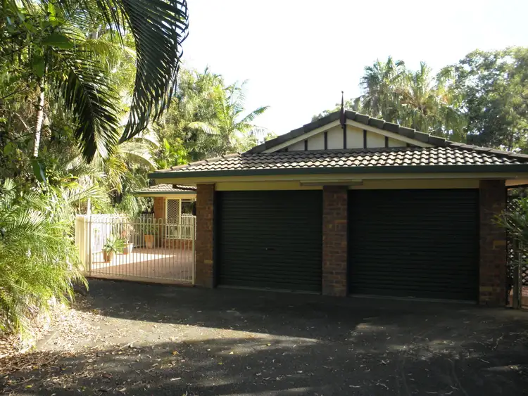 20 Woodlands Lane, Moore Park Beach QLD 4670
