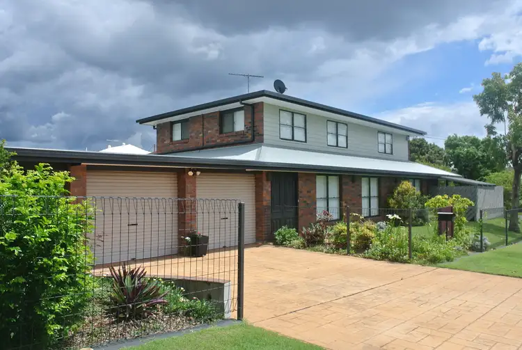 17 Julia St, Clontarf QLD 4019