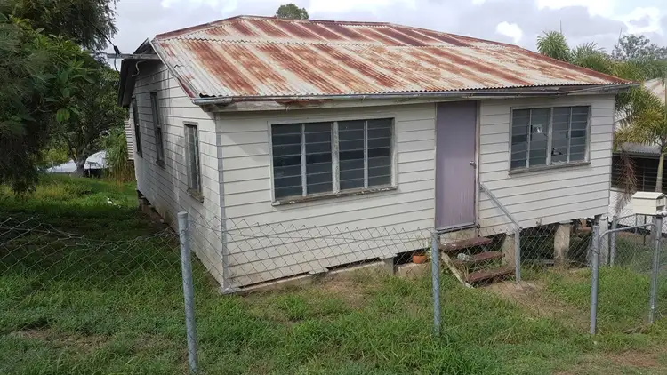 6 North Street, Mount Morgan QLD 4714