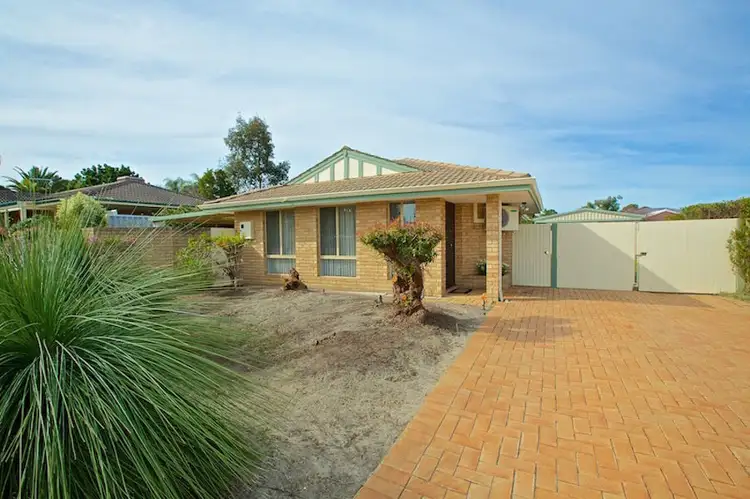 76 Woodward Circle, Marangaroo WA 6064