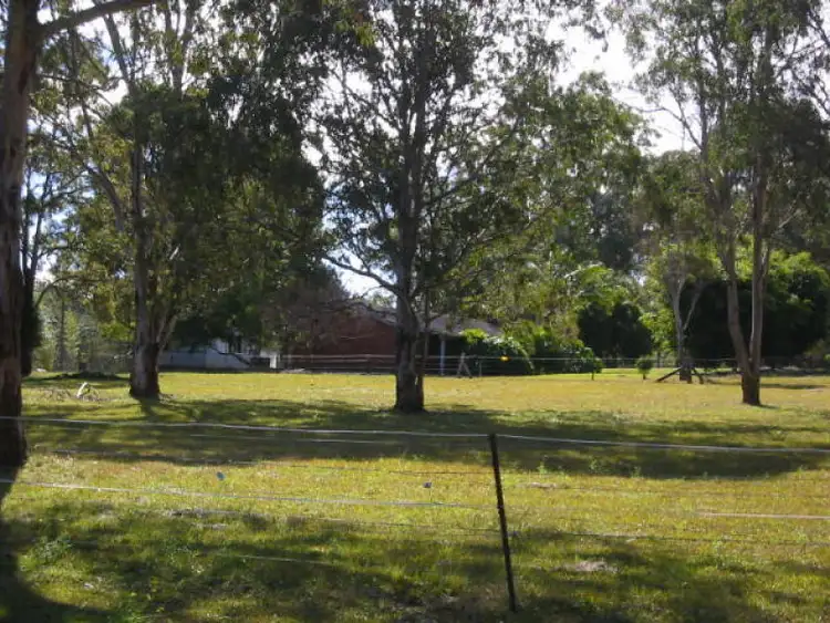 144 Kenwood Drive, Lake Cathie NSW 2445