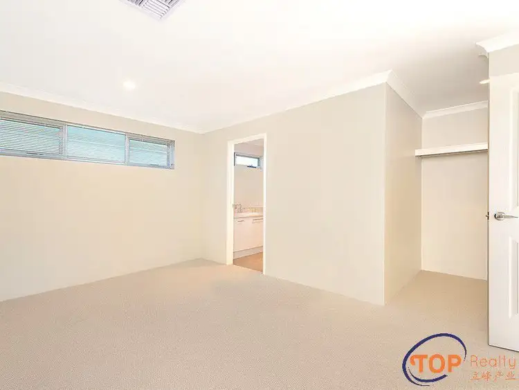 Fourth view of Homely semi-detached listing, 57A Vahland Avenue, Riverton WA 6148