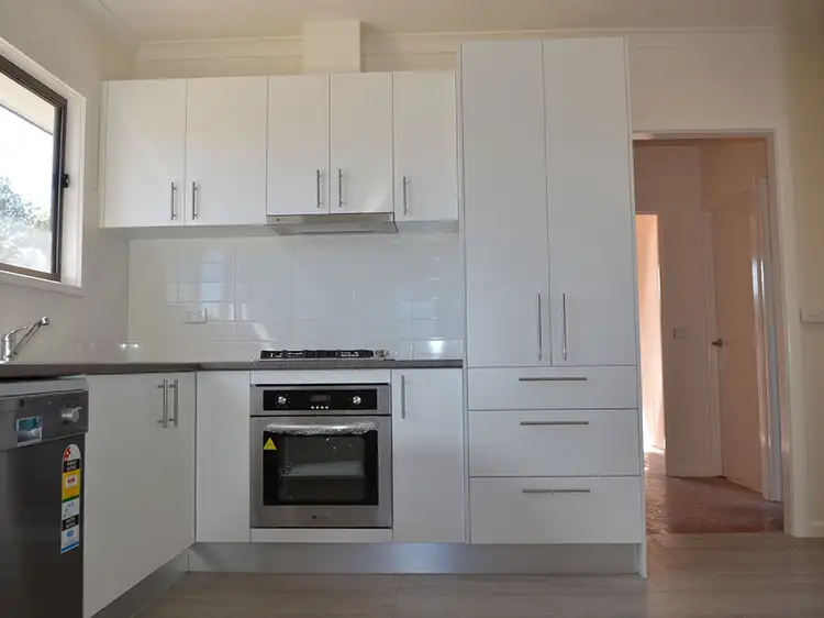 25 Marie Avenue, Heidelberg Heights VIC 3081