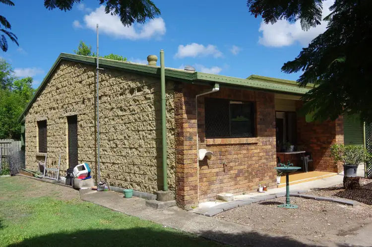 4/17a Reilly Road, Nambour QLD 4560