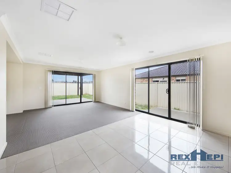 Fourth view of Homely house listing, 122 Blue Horizons Way, Pakenham VIC 3810