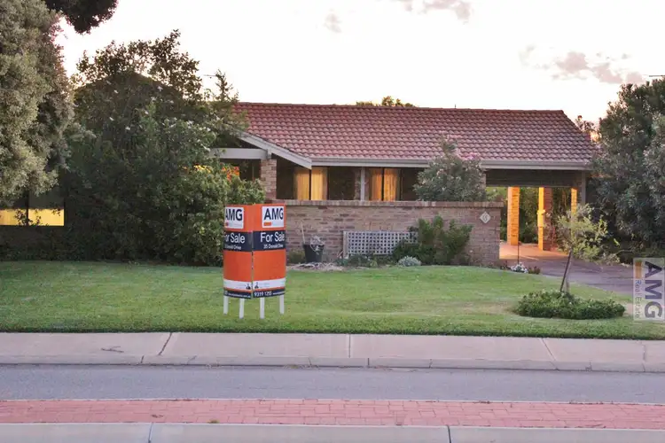 35 Donald Drive, Safety Bay WA 6169