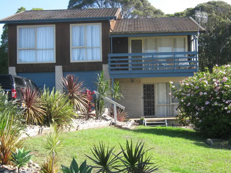 21 Thomson Pde, Dalmeny NSW 2546