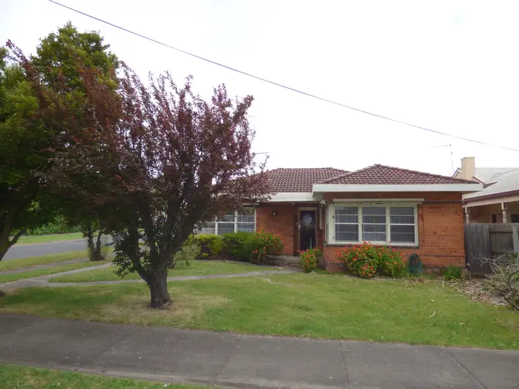 18 Mclean Street, Morwell VIC 3840