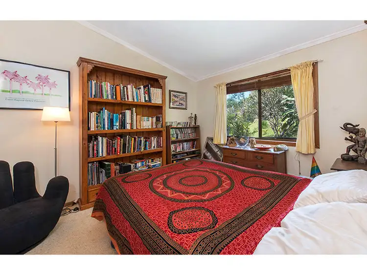 Fifth view of Homely house listing, 6 Burra Burra Close, Ocean Shores NSW 2483